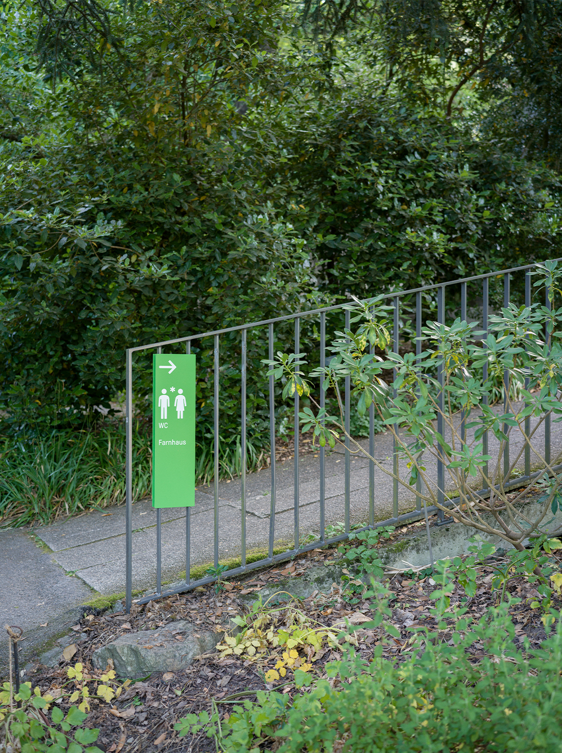 Wegleitung WC im Botanischen Garten Bern 